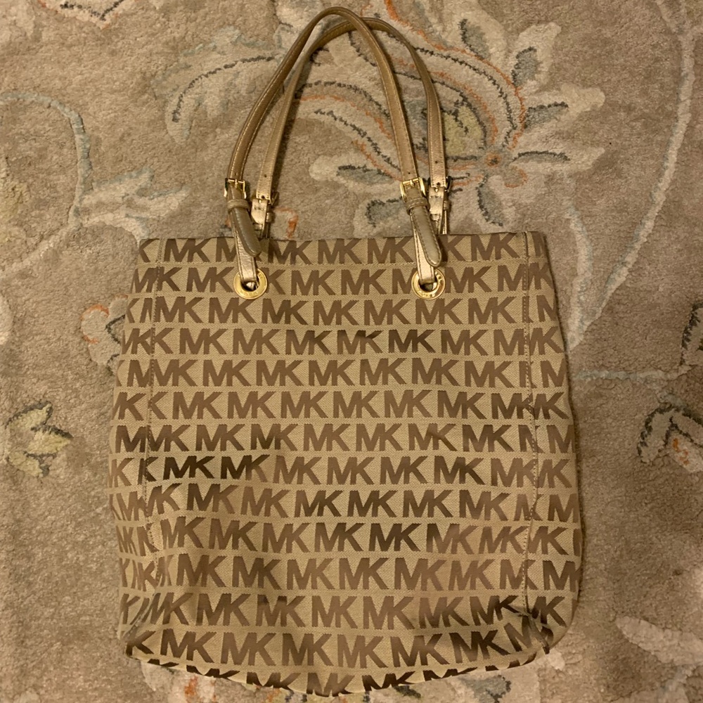 MK purse
